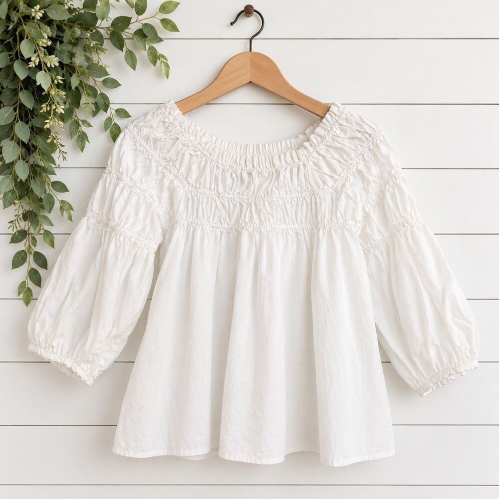 Gap white smocked poplin cotton top size small